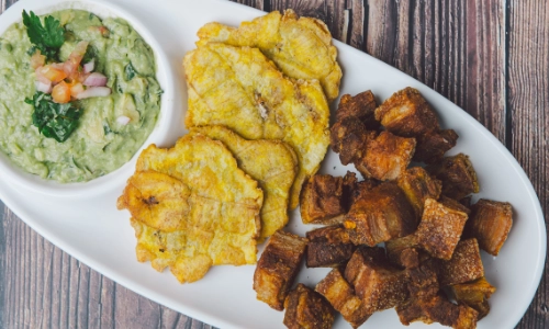 Guacamole con Chicharron