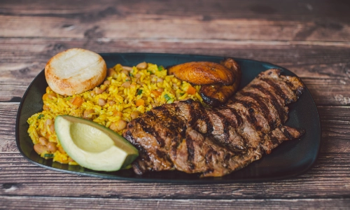 Carne Asada Con Calentado