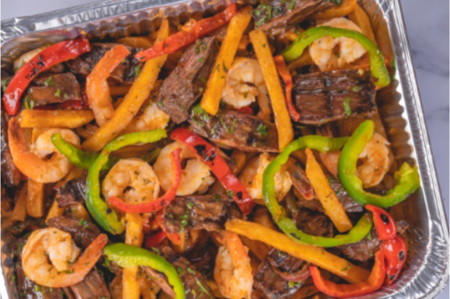MAR Y TIERRA SALTEADO CATERING