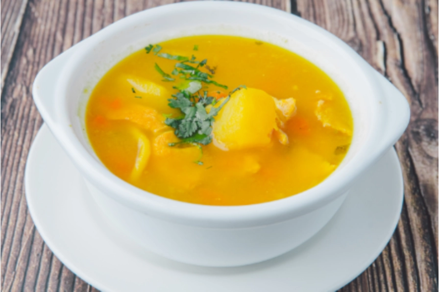 SATURDAY / Sancocho de Gallina